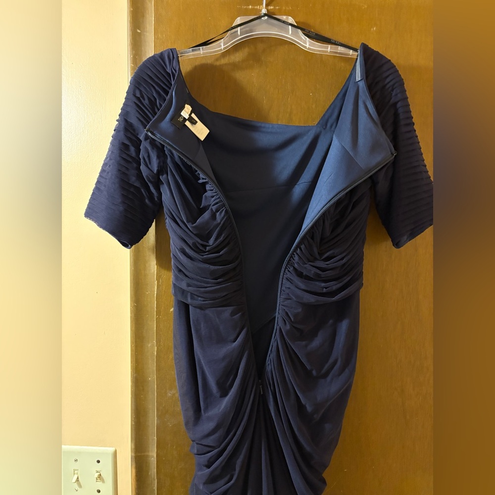 LAST CHANCE | Tadashi Shoji Navy Ruched Midi Dress - Picture 7 of 7